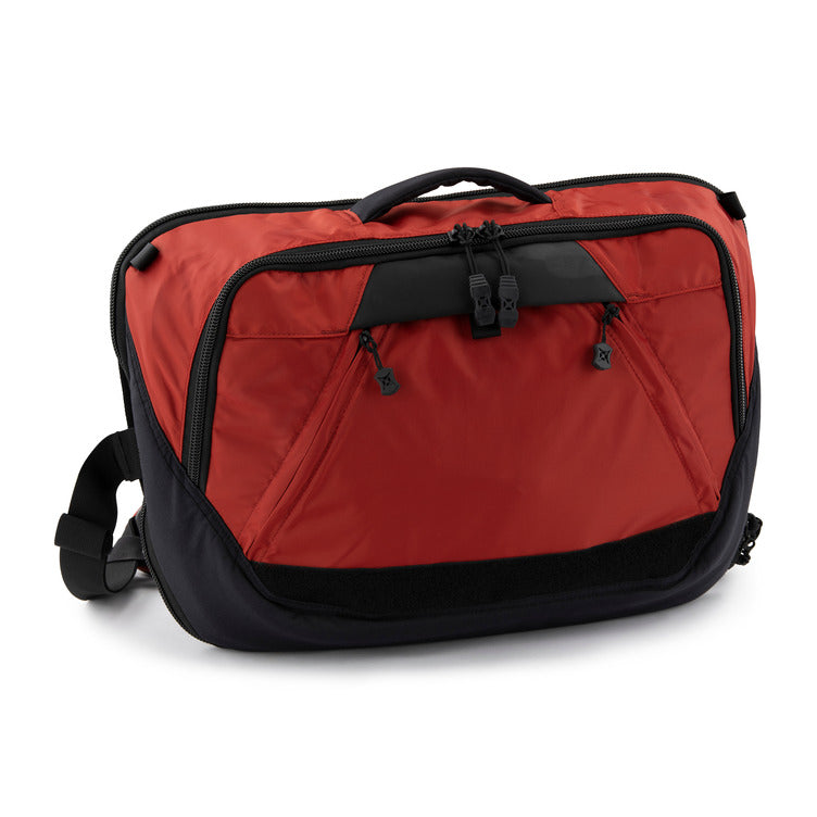 Uniform Works Canada Vertx Dead Letter Sling Pack | IT'S BLACK/ MARS RED | VTX5008
