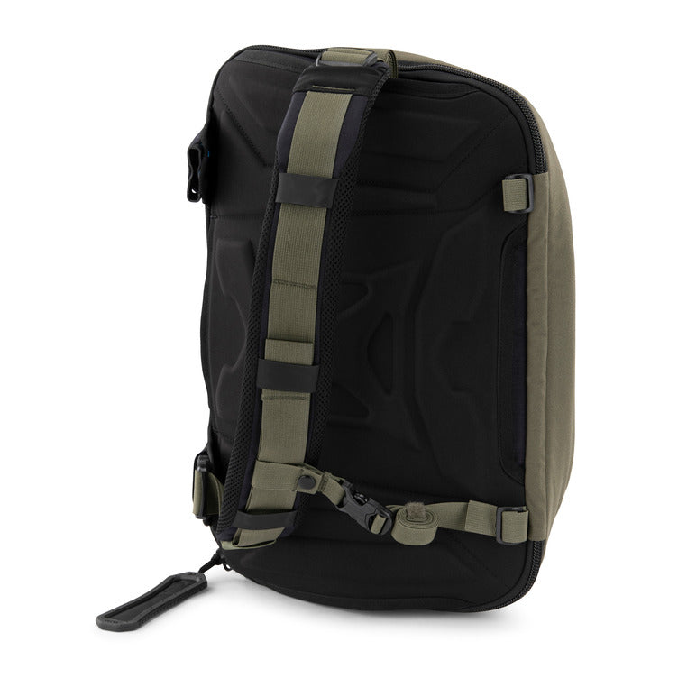 Uniform Works Canada Vertx Dead Letter Sling Pack | IT'S BLACK/ RANGER GREEN | VTX5008
