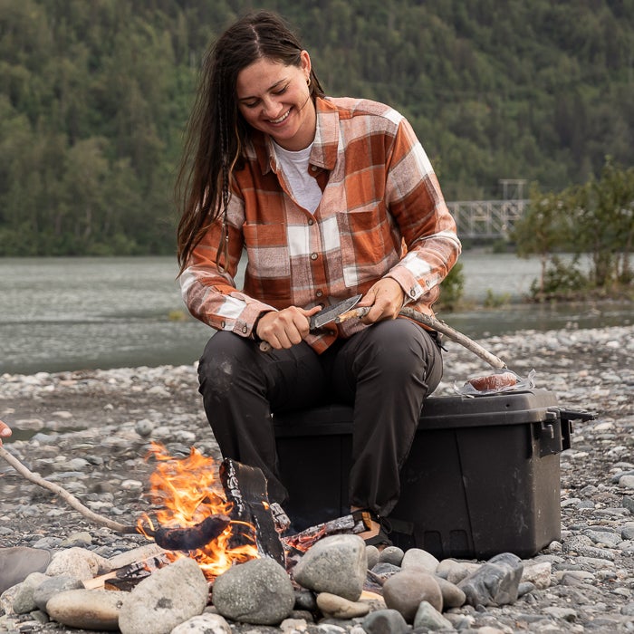 Uniform Works Canada Vertx Women's Valley Flannel - LS | BRICK RED PANED PLAID | VTX7035